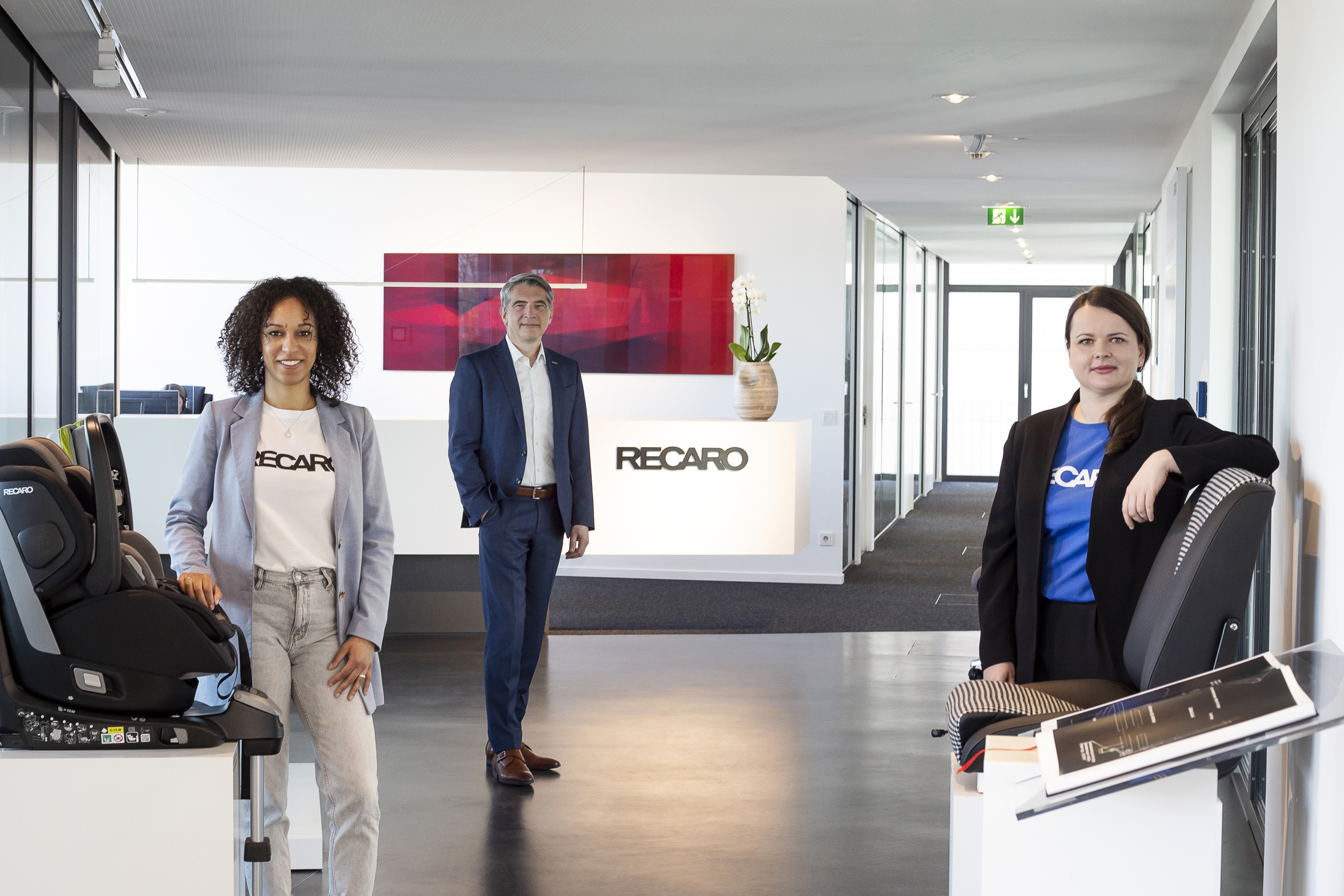 The Recaro Merchandising team (from left): Salome Sämann, Hartmut Schürg and Karolina Kern